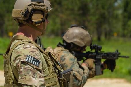 Chilean and U.S.  Army  Special Forces troops train together in bilateral exchange in April at Camp Shelby, Mississippi. (U.S. Army photo by Staff Sergeant Osvaldo Equite)